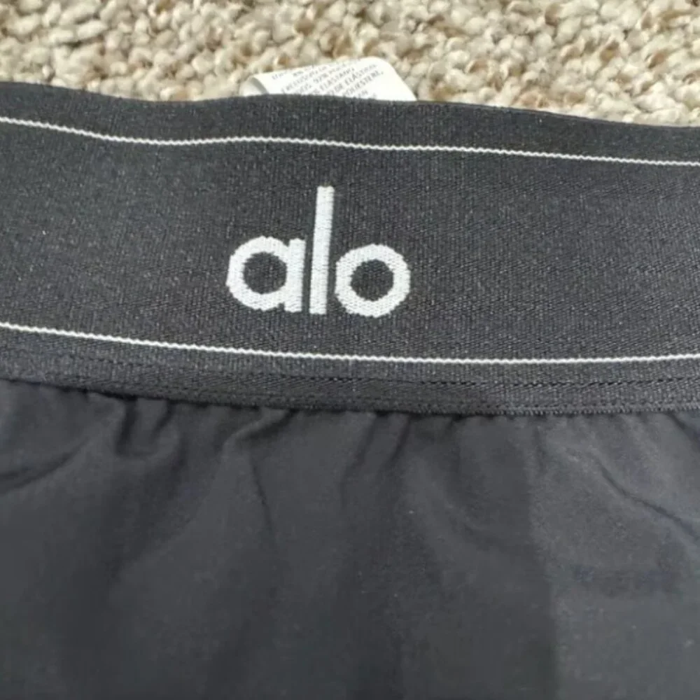 Alo Yoga Match Point Tennis Skirt & Medium Size & NWOT